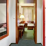 Three Crowns 3* Praag