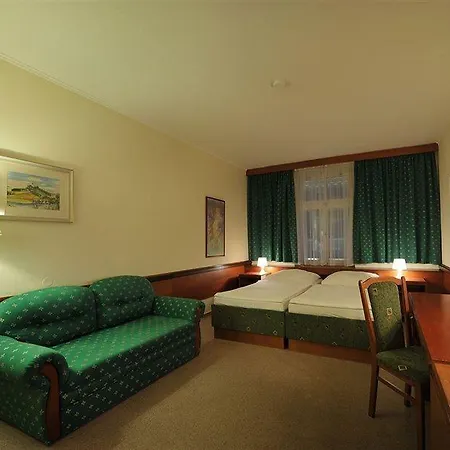 Three Crowns Hotel Prague