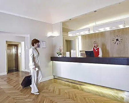 Three Crowns 3* Praag