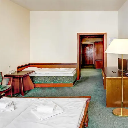 布拉格三皇冠酒店 布拉格