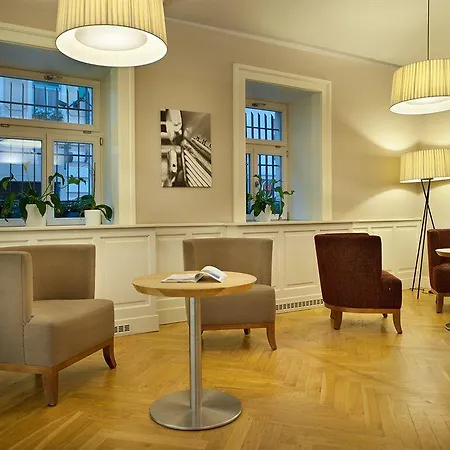 布拉格三皇冠酒店 布拉格