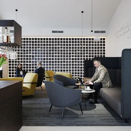 布拉格三皇冠酒店 3* 布拉格